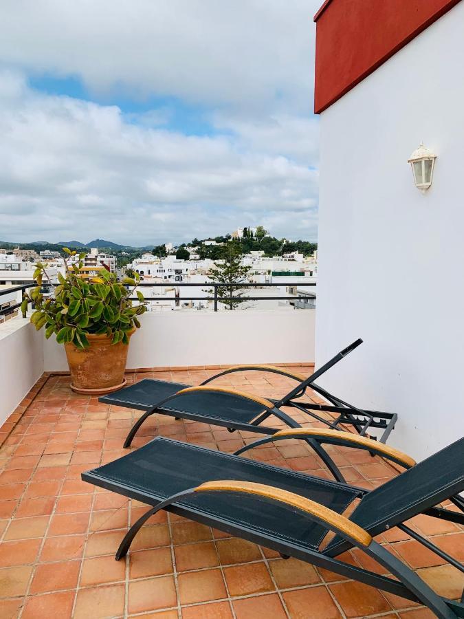 Apartamentos Ebusus Santa Eulária des Riu Exterior foto